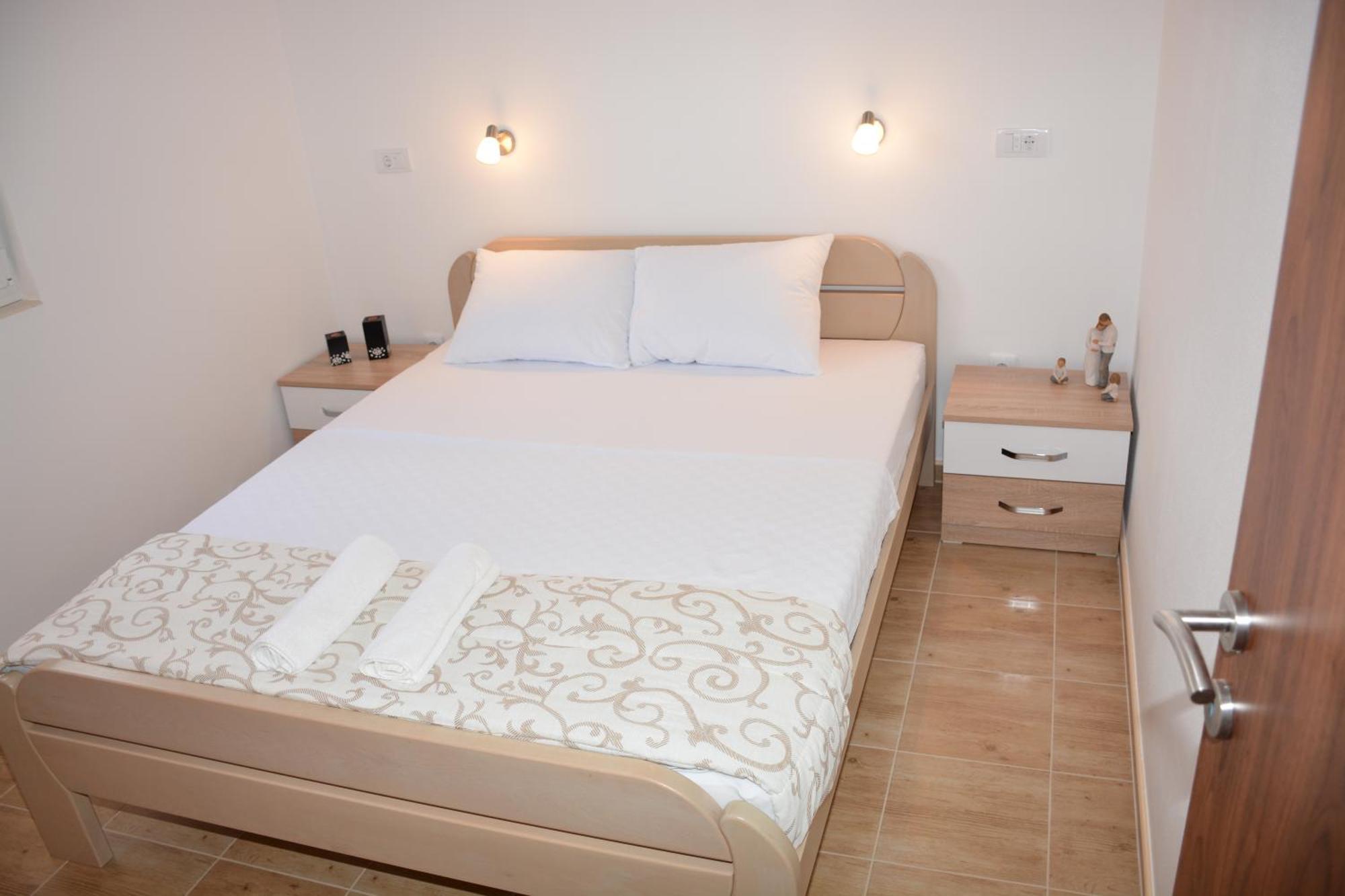 Apartmani Gaga Tivat Exteriör bild