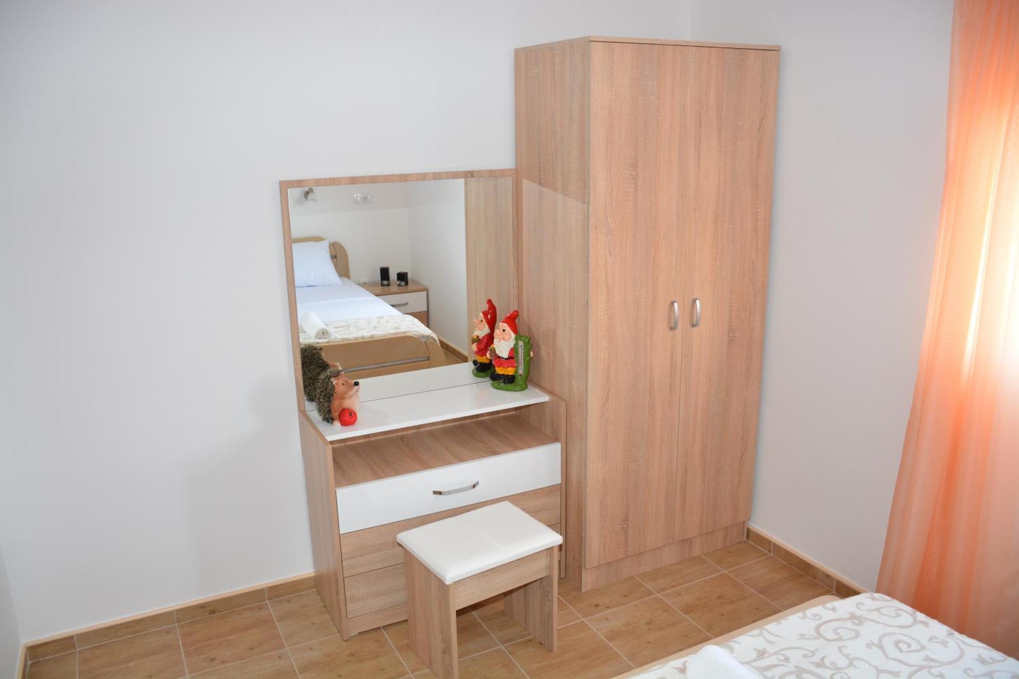 Apartmani Gaga Tivat Exteriör bild