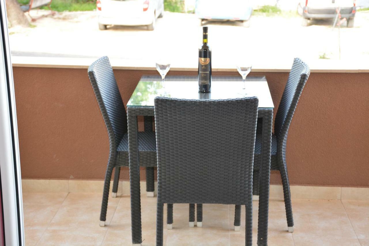 Apartmani Gaga Tivat Exteriör bild