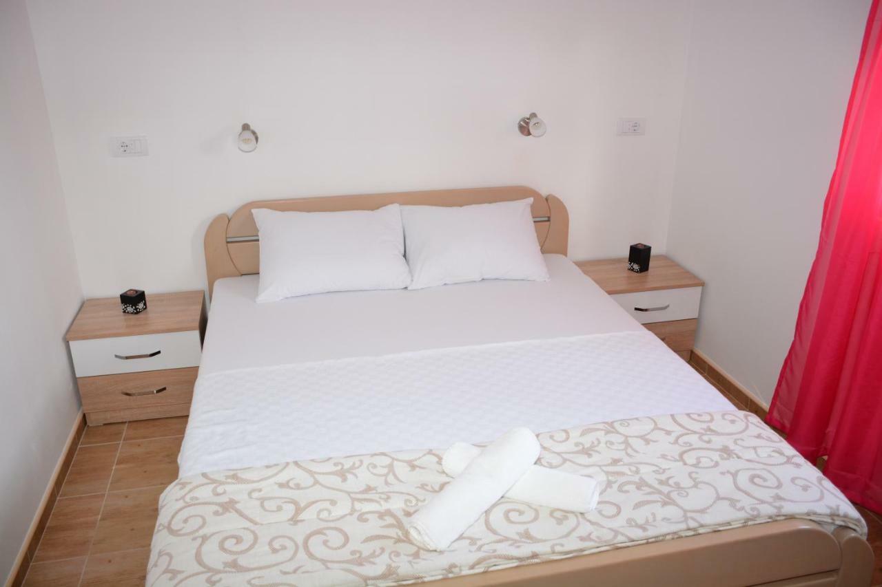 Apartmani Gaga Tivat Exteriör bild