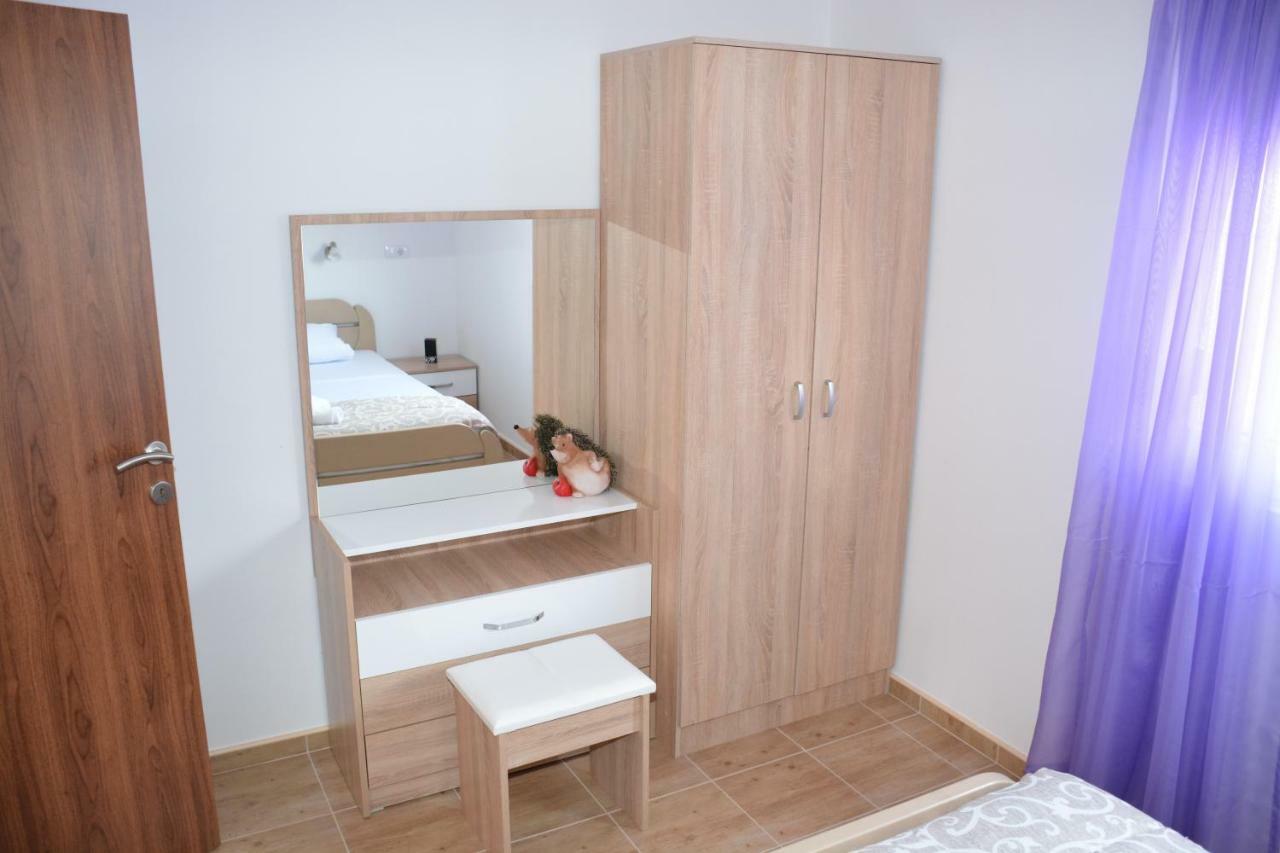 Apartmani Gaga Tivat Exteriör bild
