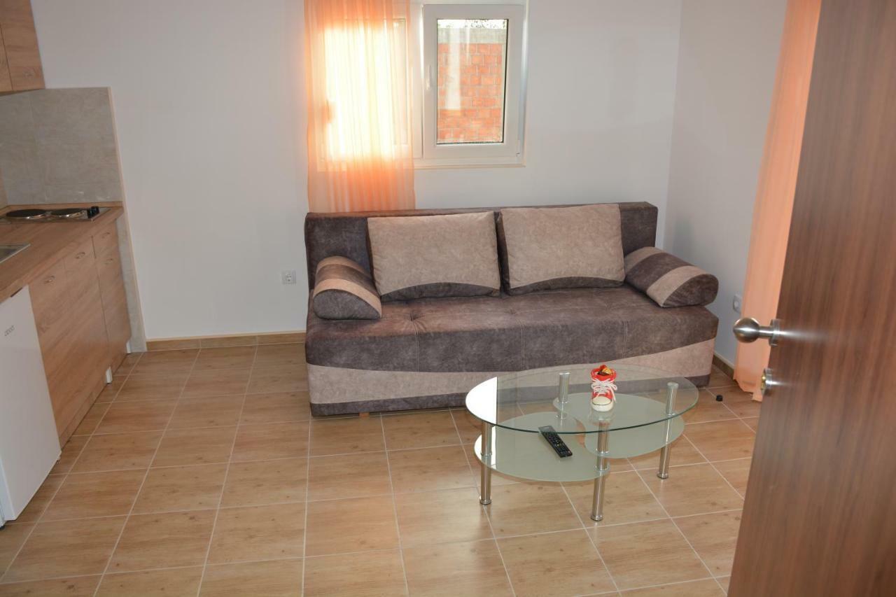 Apartmani Gaga Tivat Exteriör bild