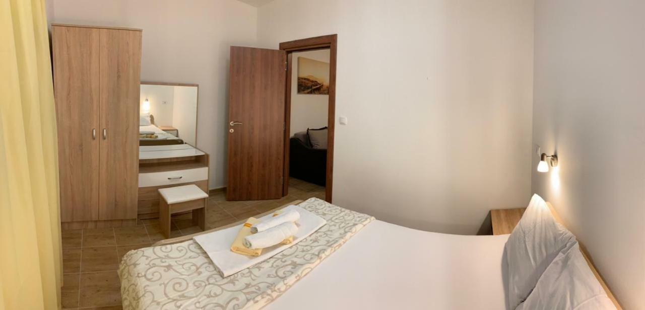 Apartmani Gaga Tivat Exteriör bild